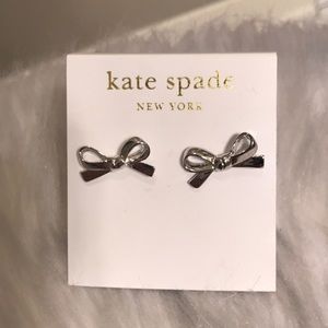 NWT Kate Spade Silver Bow Earrings